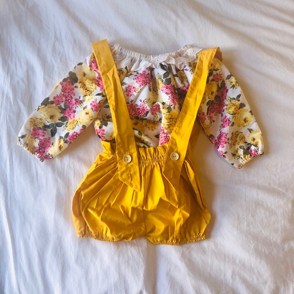 2 Piece Boutique overall & onesie / 12 - 18 months - Picture 2 of 5